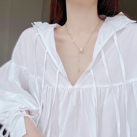 NEW 14K Gold Plated Diamond Circle Drop Necklace - Picture 7 of 11